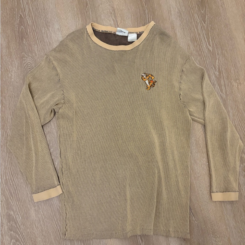 Vintage Walt Disney World Rib Trim Large Sweatshirt Tigger Embroidered Beige